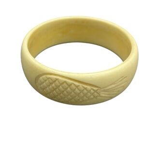 Vintage Carved Ivory-Tone Bangle Bracelet | Mid-Century